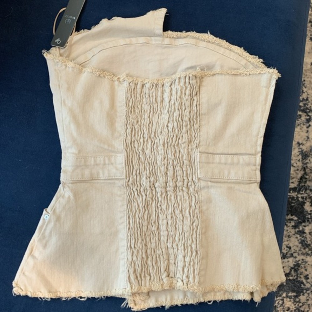Tractr Denim‎ Strapless Side Zip Corset Top Raw Hem Cream Asymmetrical- Size S - Picture 3 of 5